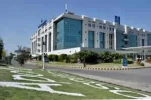 Apollo Hospitals2