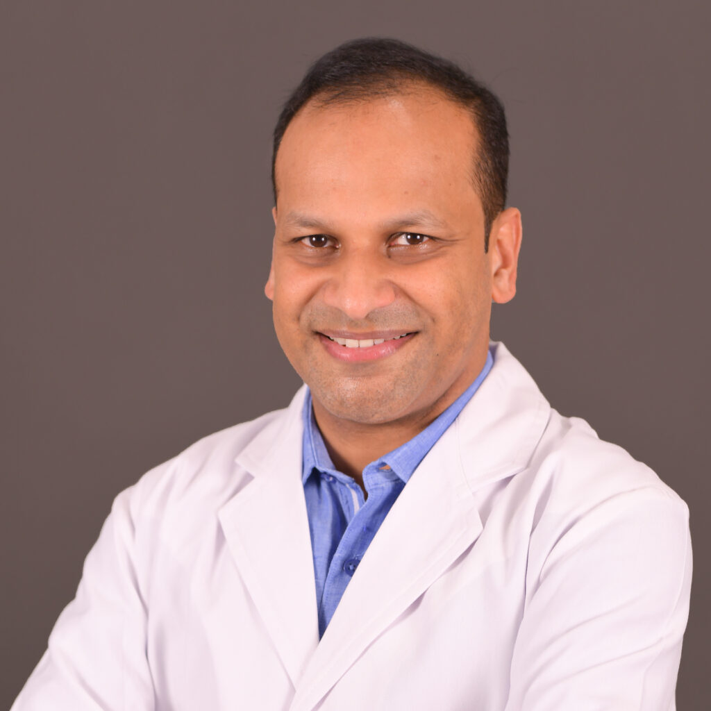Dr. Sameer Ali Paravath , Orthopedics Surgeon, Meitra Hospital ,