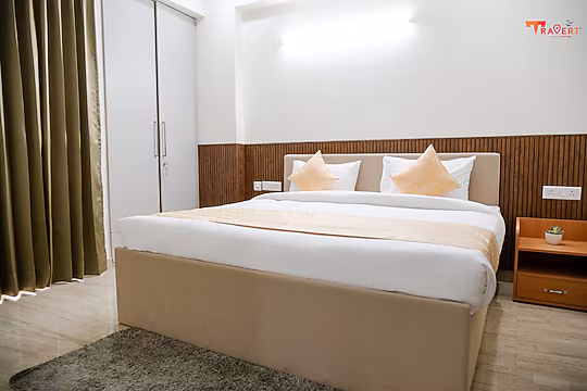 Travert Room